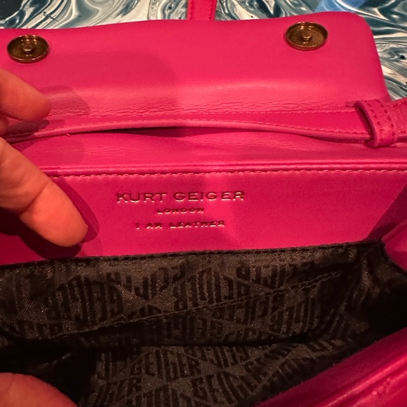 Kurt Geiger Pink Crossbody Bag with Gold Accents - Picture 5 of 7